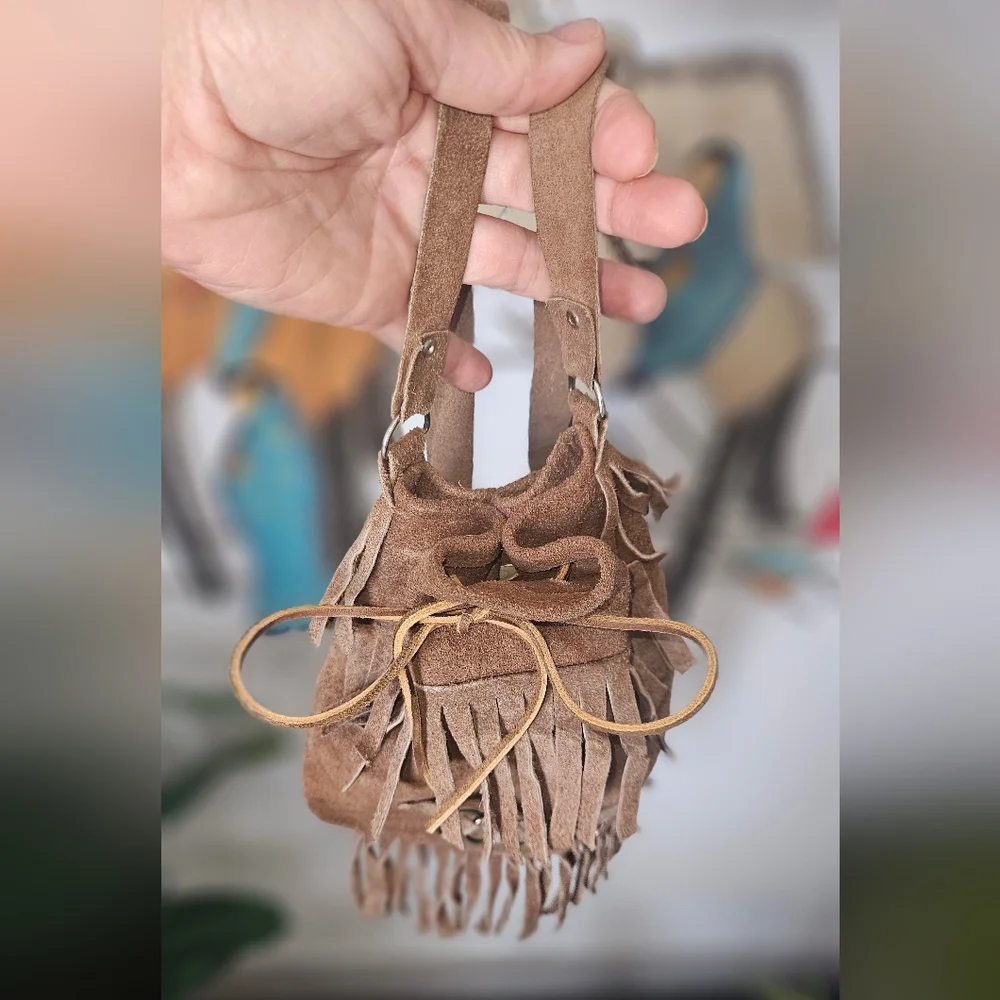 Mexican Leather Crossbody Bag - Picture 6 of 7